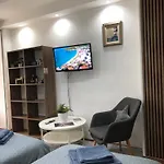 Welcome To The Mesic- Airport Apartmán Sarajevo
